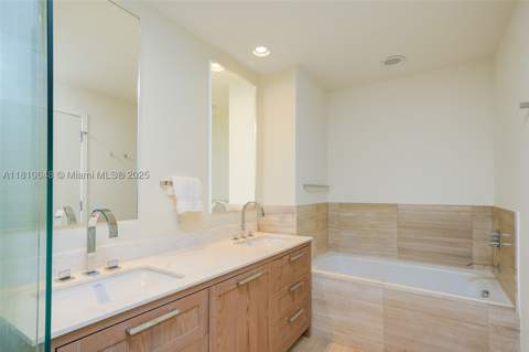 360 Ocean Dr 205S, Key Biscayne FL - photo 13 of 39