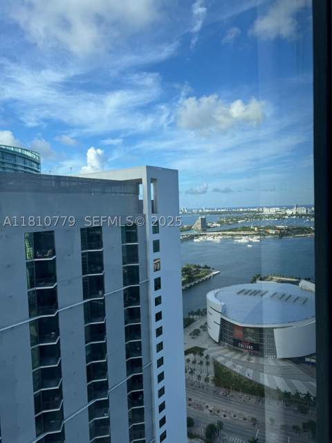159 NE 6th St 4215, Miami FL - photo 11 of 46