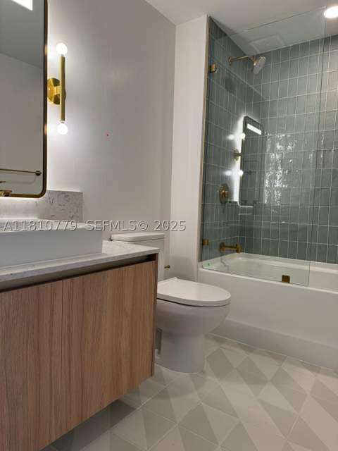 159 NE 6th St 4215, Miami FL - photo 12 of 46