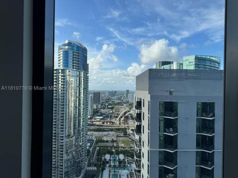 159 NE 6th St 4215, Miami FL - photo 20 of 46