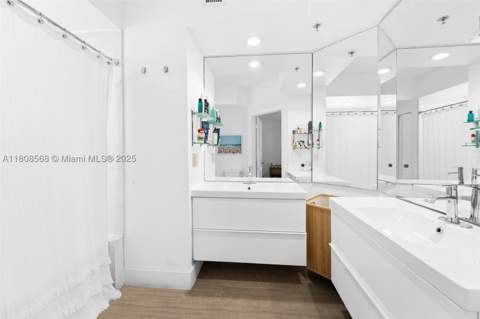 3245 NE 184th St 13402, Aventura FL - photo 22 of 28