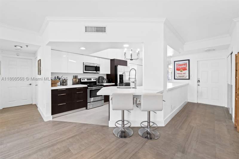 2 bedroom Condominium at 3245 NE 184th St 13402, Village By The Bay Condo, Aventura — photo 3