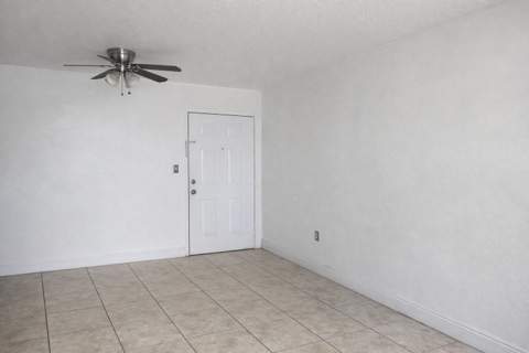 8185 NW 7th Street 214, Miami FL - photo 12 of 15