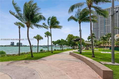 488 NE 18th St 501, Miami FL - photo 22 of 30