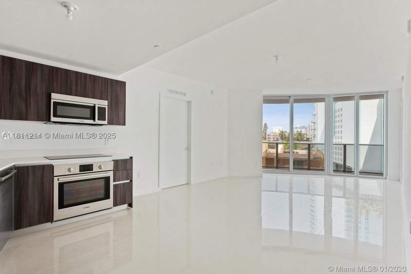 2 bedroom Condominium at 488 NE 18th St 501, Aria On The Bay Condo, Miami — photo 3