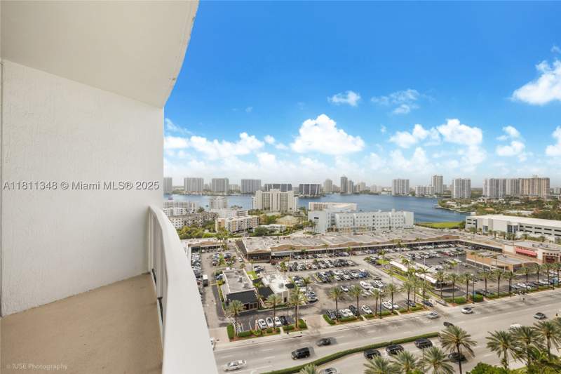 0 bedroom Condominium at 18001 Collins Ave 1504, Trump International Sones, Sunny Isles Beach — photo 3