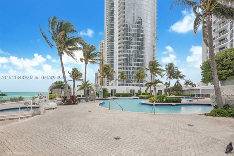 0 bedroom Condominium at 18001 Collins Ave 1504, Trump International Sones, Sunny Isles Beach — photo 4