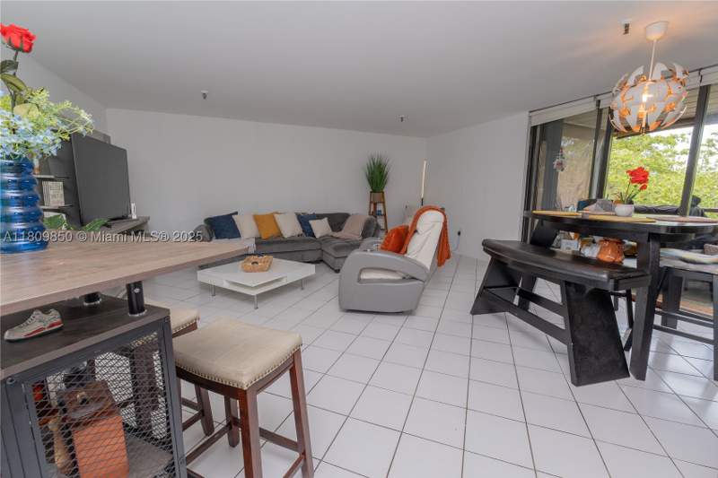 2 bedroom Condominium at 665 NE 195th St 419, Coco Wood Condo, Miami — photo 4