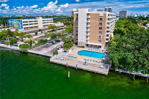 1455 N Treasure Dr 3R, North Bay Village FL - photo 18 of 18