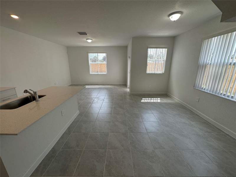 3 bedroom SingleFamilyResidence at 2437 NW 131st Circle, Westview, Miami — photo 4