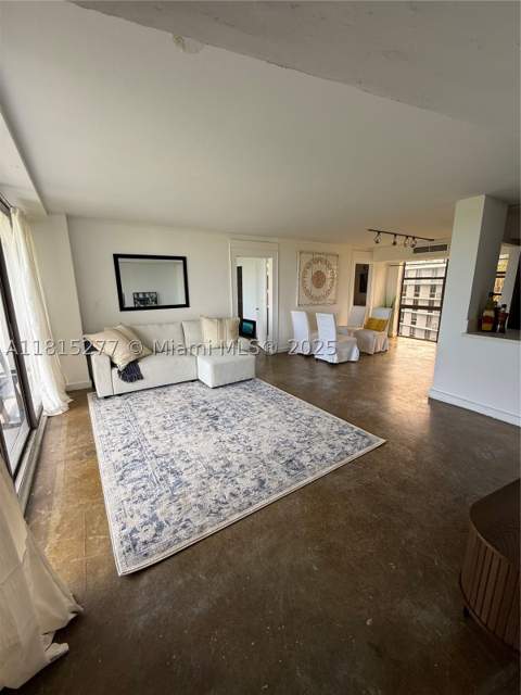 5701 Biscayne Blvd 701, Miami FL - photo 11 of 25