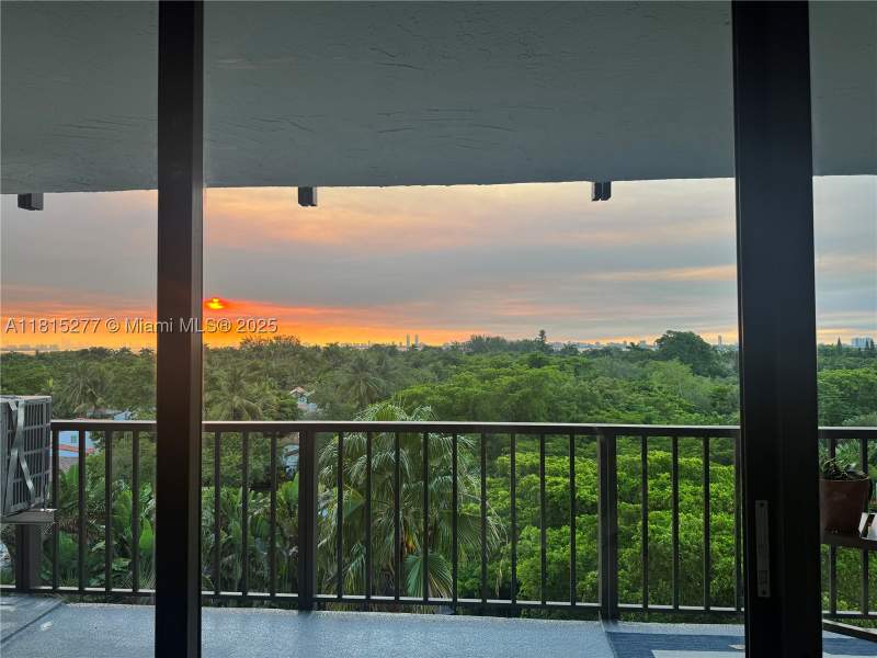 1 bedroom Condominium at 5701 Biscayne Blvd 701, The Flats At Morningside, Miami — photo 3
