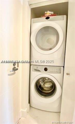 1 bedroom Condominium at 16385 Biscayne Blvd 702, The Harbour North Condo, North Miami Beach — photo 5