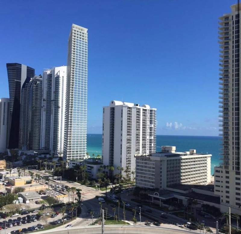 3 bedroom Condominium at 150 Sunny Isles blvd Isle 1802, St tropez on the Bay, Sunny Isles Beach — photo 2