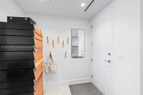 5775 Collins Ave 1602, Miami Beach FL - photo 11 of 77
