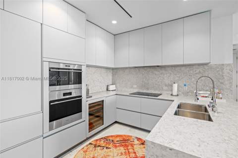 5775 Collins Ave 1602, Miami Beach FL - photo 6 of 77