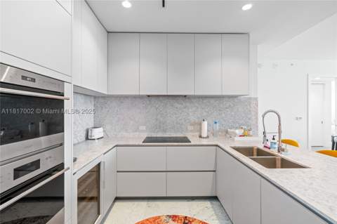 5775 Collins Ave 1602, Miami Beach FL - photo 7 of 77