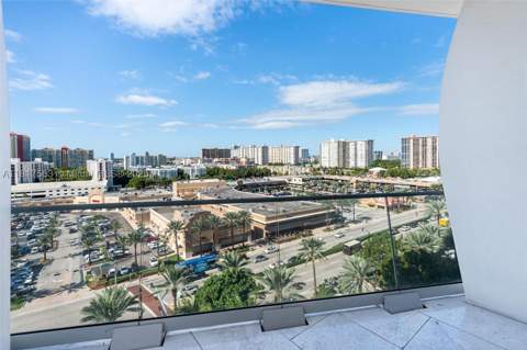 16901 Collins Ave 902, Sunny Isles Beach FL - photo 24 of 52