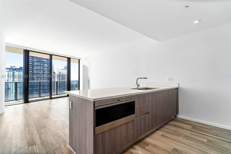 3 bedroom Condominium at 801 S Miami Ave 3704, 801 Sma Residences Condo, Miami — photo 4