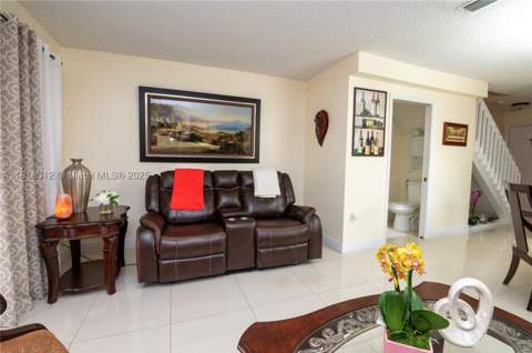 2375 W 74th St 106-6, Hialeah FL - photo 12 of 43