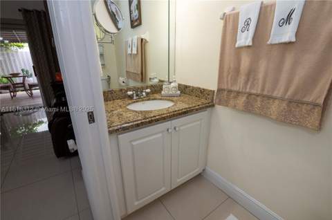 2375 W 74th St 106-6, Hialeah FL - photo 15 of 43
