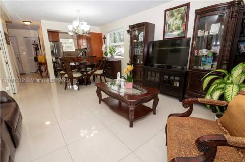 2375 W 74th St 106-6, Hialeah FL - photo 16 of 43
