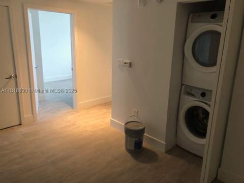 16385 Biscayne Blvd 1005, North Miami Beach FL - photo 12 of 53