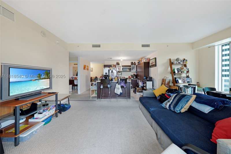 2 bedroom Condominium at 1900 N Bayshore Dr 1411, Quantum On The Bay Condo, Miami — photo 1