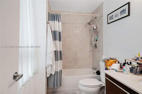 1900 N Bayshore Dr 1411, Miami FL - photo 10 of 25