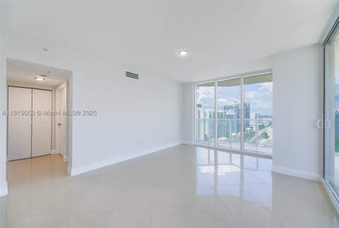 16699 Collins Ave 2107, Sunny Isles Beach FL - photo 11 of 54