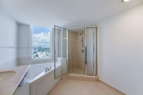 16699 Collins Ave 2107, Sunny Isles Beach FL - photo 17 of 54