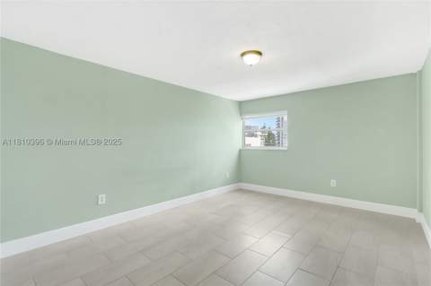 600 NE 25th St Phd, Miami FL - photo 11 of 23