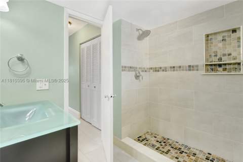 600 NE 25th St Phd, Miami FL - photo 15 of 23