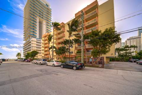 600 NE 25th St Phd, Miami FL - photo 20 of 23