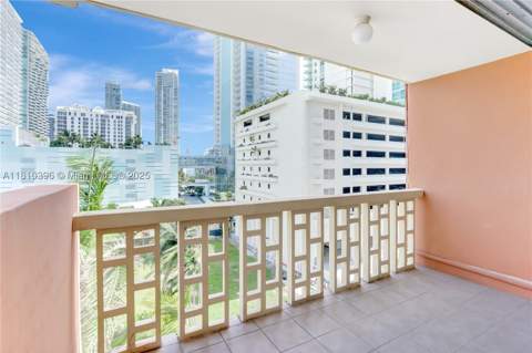 600 NE 25th St Phd, Miami FL - photo 7 of 23