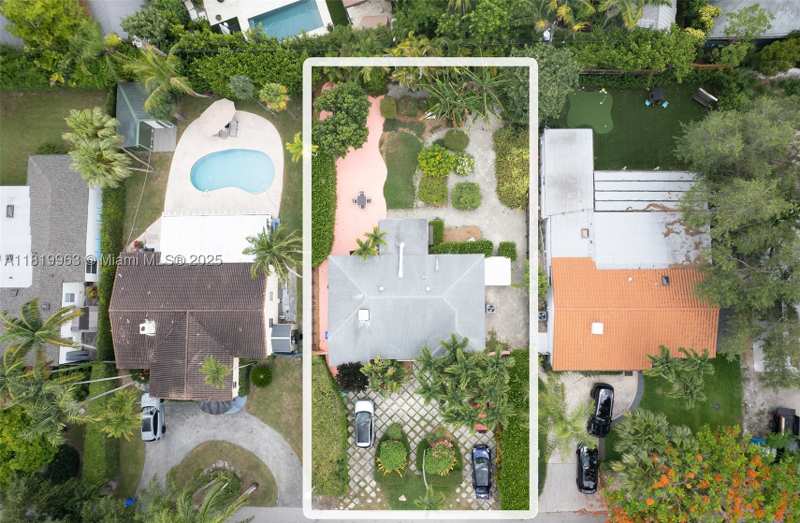 0 bedroom SingleFamilyResidence at 4245 Braganza Ave, Woodridge Sub, Miami — photo 1