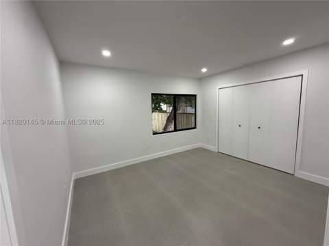 1125 NW 37th St, Miami FL - photo 8 of 14