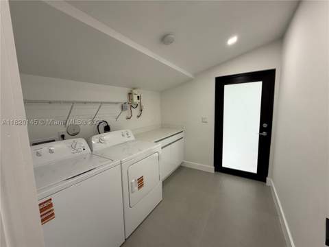 1125 NW 37th St, Miami FL - photo 9 of 14