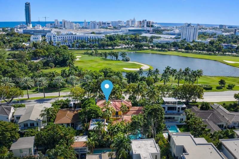 4 bedroom SingleFamilyResidence at 2050 Alton Rd, Amd Plat Of Sunset Lake S, Miami Beach — photo 2