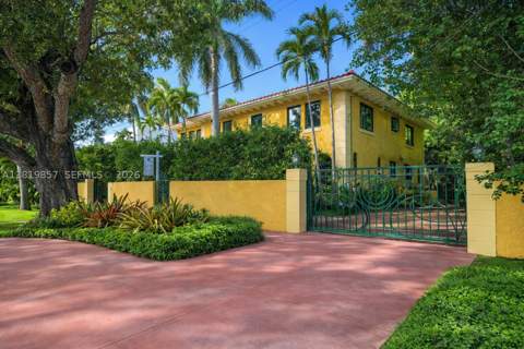 2050 Alton Rd, Miami Beach FL - photo 6 of 57
