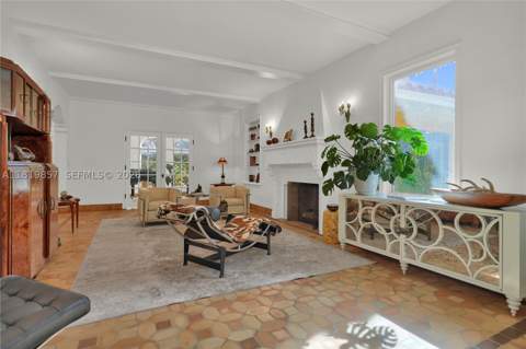 2050 Alton Rd, Miami Beach FL - photo 9 of 57