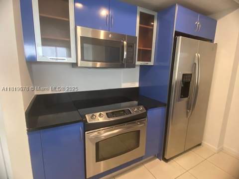 2775 NE 187th St 407, Aventura FL - photo 17 of 38