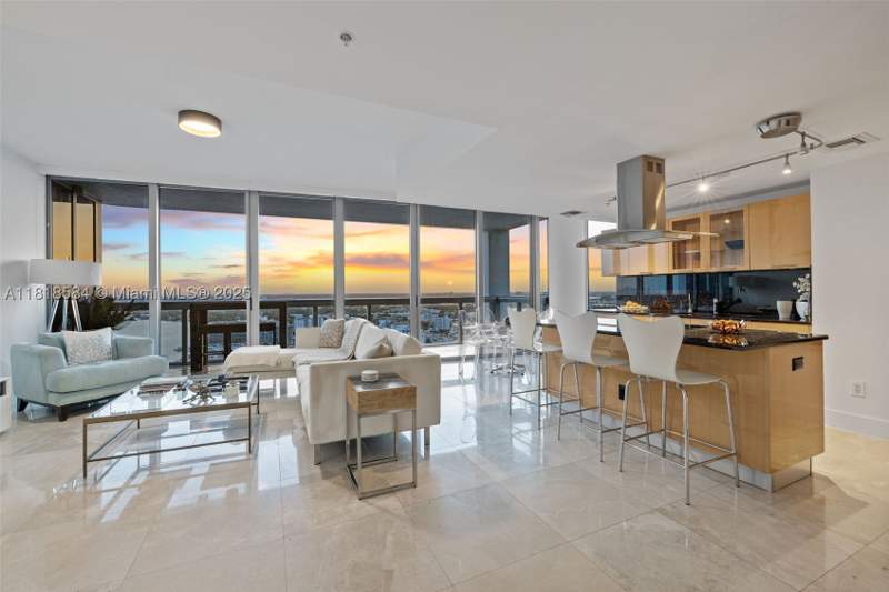 2 bedroom Condominium at 6899 Collins Ave 2707, North Carillon Beach Cond, Miami Beach — photo 5