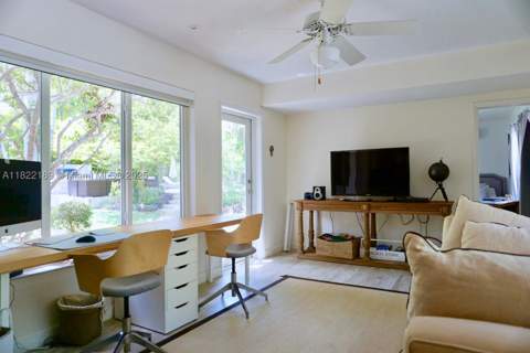 13200 SW 59th Ave, Pinecrest FL - photo 24 of 29