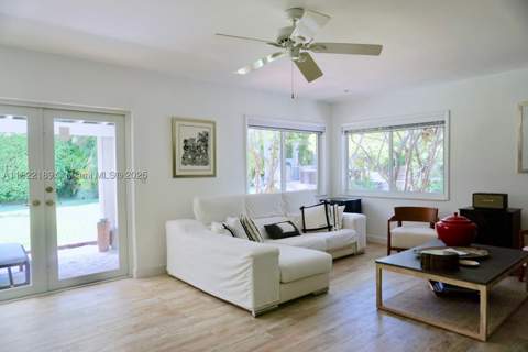 13200 SW 59th Ave, Pinecrest FL - photo 9 of 29