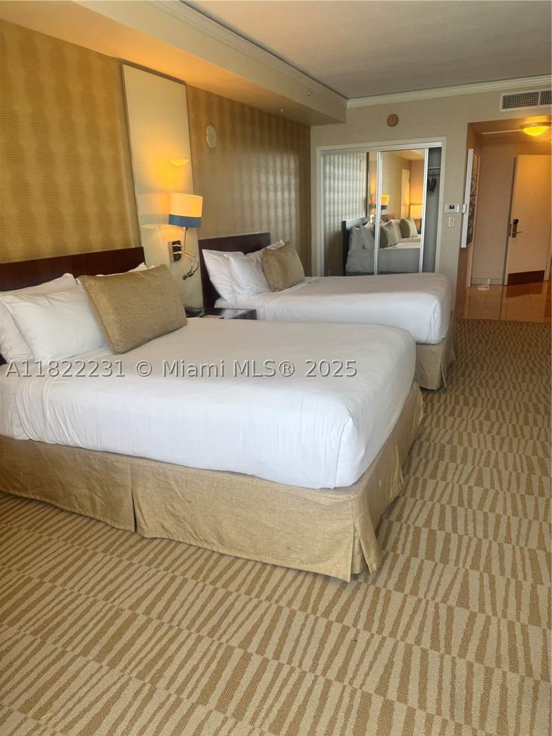 0 bedroom Condominium at 18001 Collins Ave 918, Trump International Sones, Sunny Isles Beach — photo 4