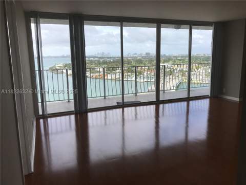 7601 E Treasure Dr 2114, North Bay Village FL - photo 6 of 14