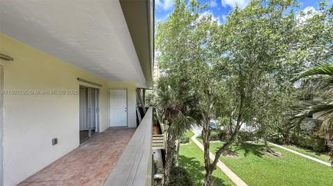8335 SW 72nd Ave 315D, Miami FL - photo 12 of 28