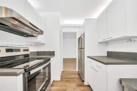 8335 SW 72nd Ave 315D, Miami FL - photo 8 of 28