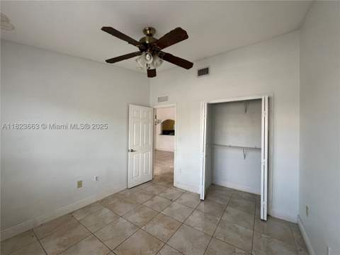 1250 SE 28th Ct 203, Homestead FL - photo 10 of 11